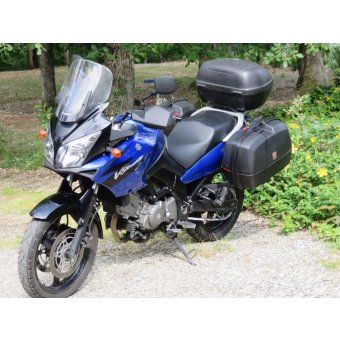 Suzuki 650 V Strom avec ses Valises (ok A2)