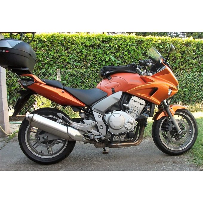 Honda 1000 CBF avec ou sans valises latérales