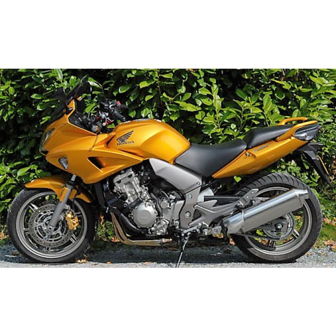 Honda 1000 CBF avec ou sans valises latérales